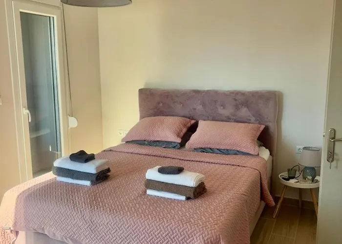Cornelia Lux By Horizon Homes * Ofrínion